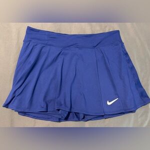 Nike tennis skirt